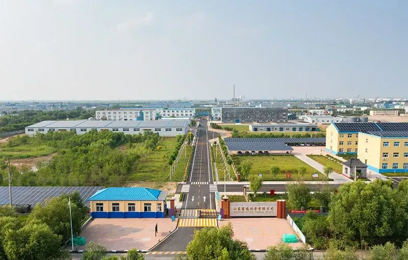 厂房大门